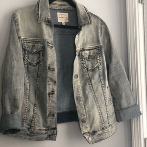 Light wash denim jacket EUC- worn a few times